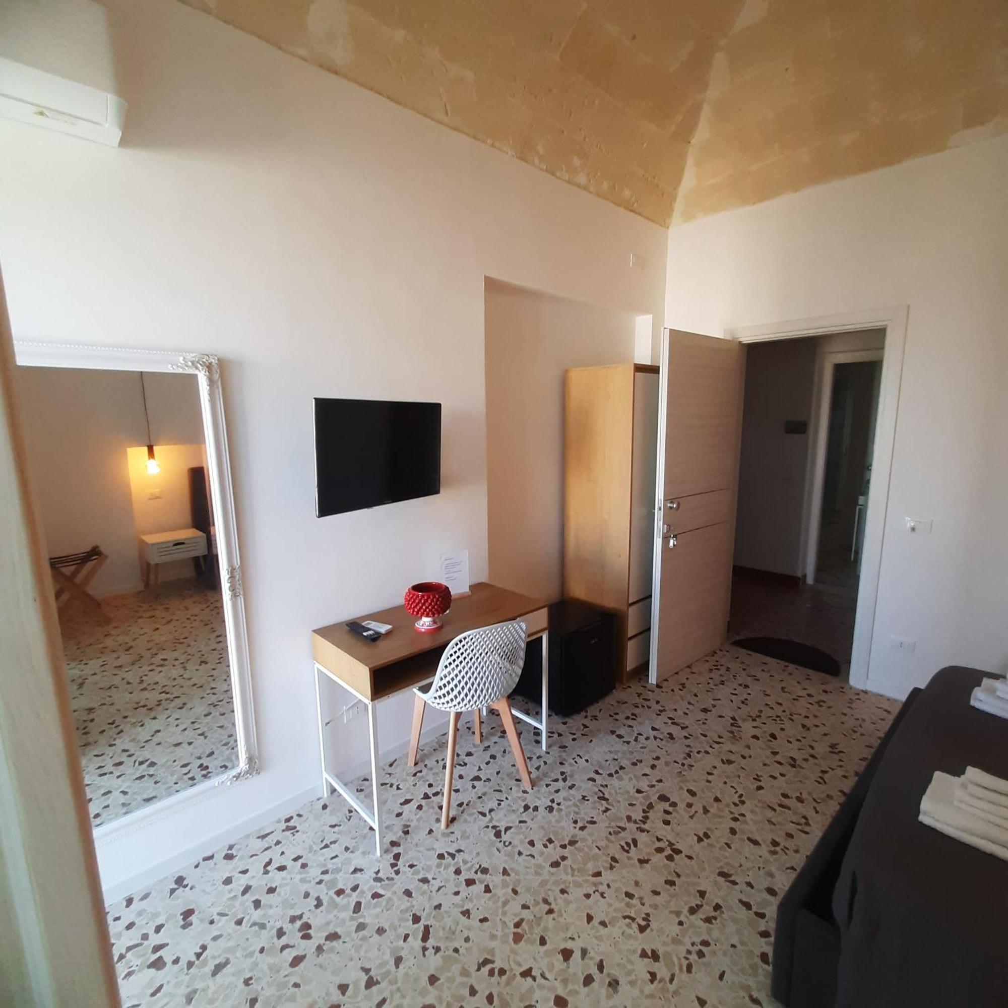 Ponente & Maestro Rooms Favignana Exterior foto